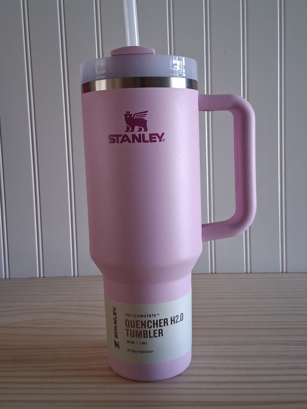 Stanley Pink Quencher H2.0 Insulated Stainless Steel Tumbler W/Side Handle.
